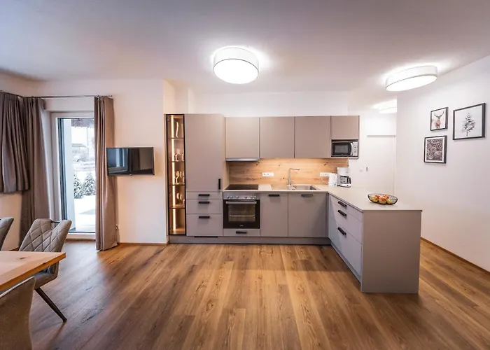 Zeitlos Флахау